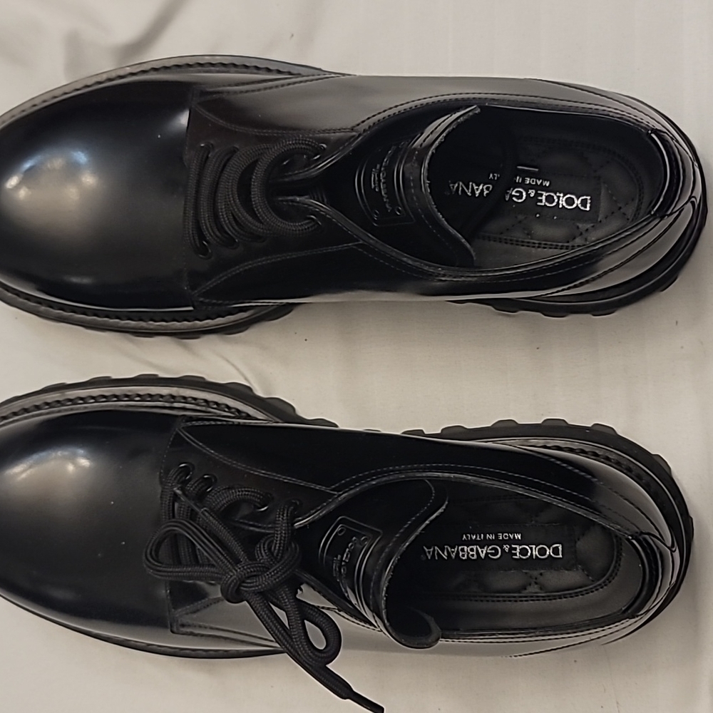 D&G shoes